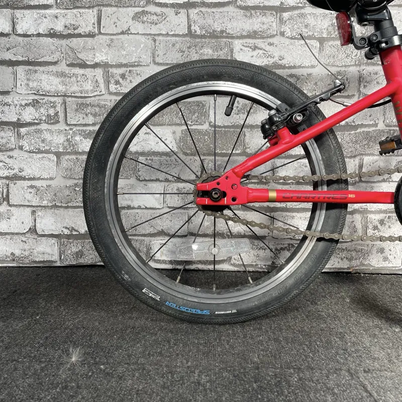 WIGGINS MACON - CHILDRENS BIKE WITH 16 INCH WHEELS-2
