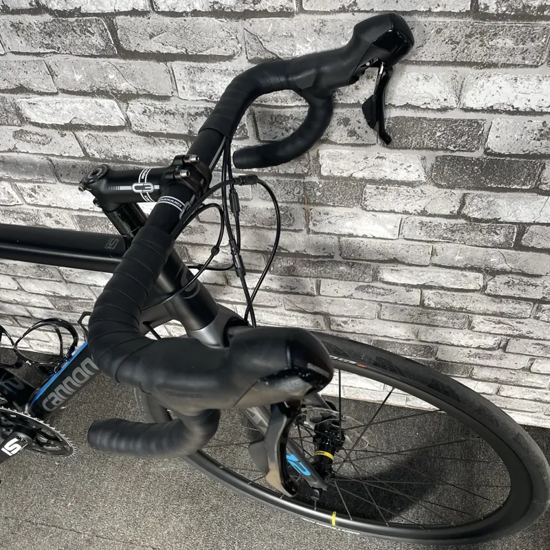 CANNONDALE CAAD12 105 DISC - LARGE FRAME - ROAD BIKE-5