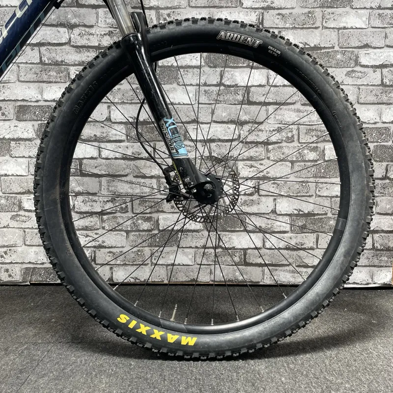 CARRERA HELLCAT - LARGE FRAME WITH 29 INCH WHEELS-6