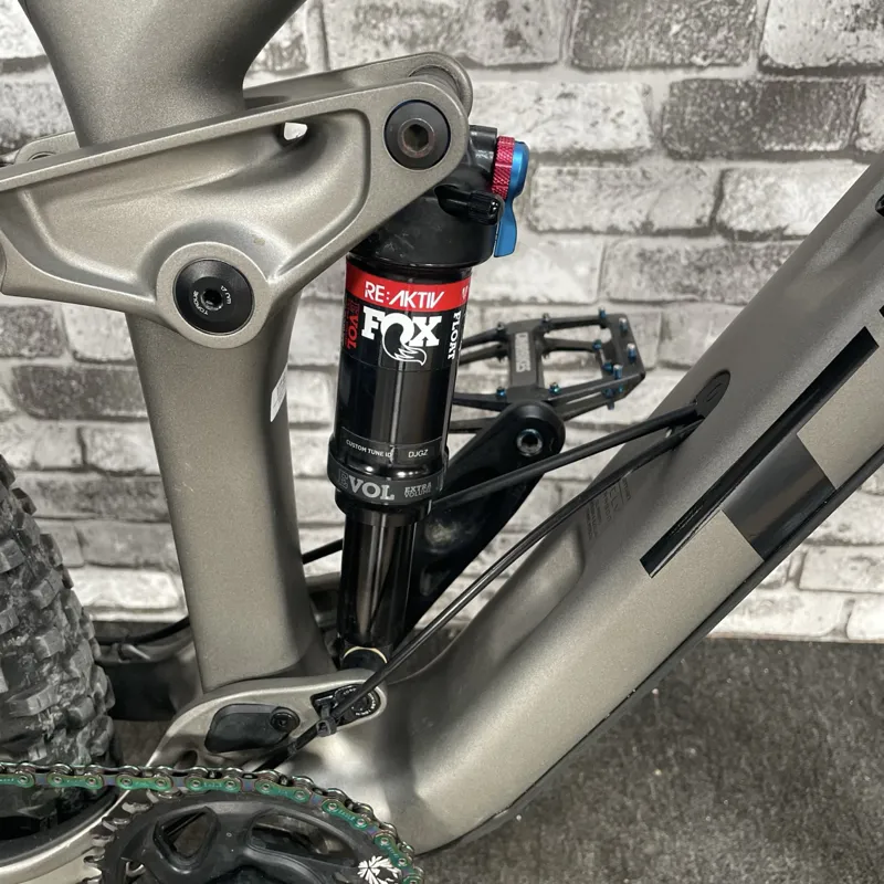 TREK FUEL EX 9.8 27.5 PLUS FULL SUSPENSION - MOUNTAIN BIKE-4