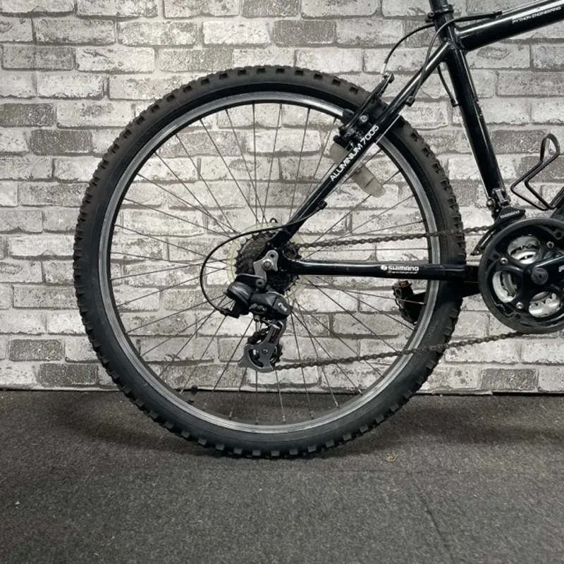 PYTHON PREMIER - MEDIUM MOUNTAIN BIKE-1