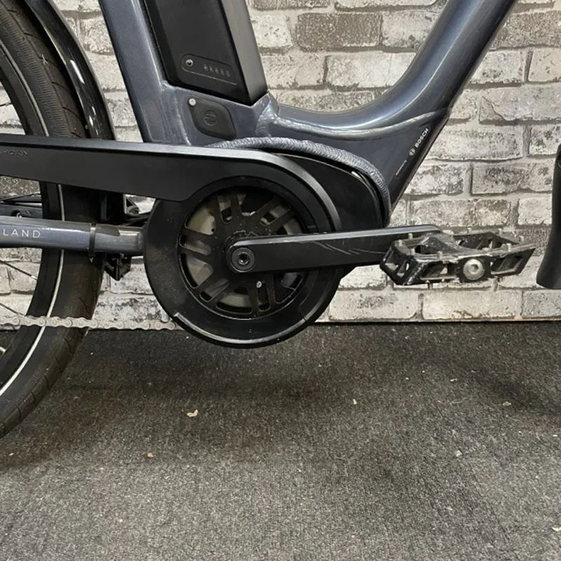 2020 RALEIGH MOTUS - STEP THROUGH EBIKE - MEDIUM-3