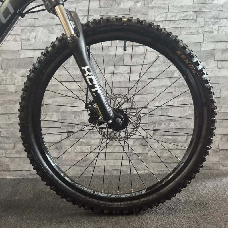 CARRERA BLAST 24 BLACK MOUNTAIN BIKE-4