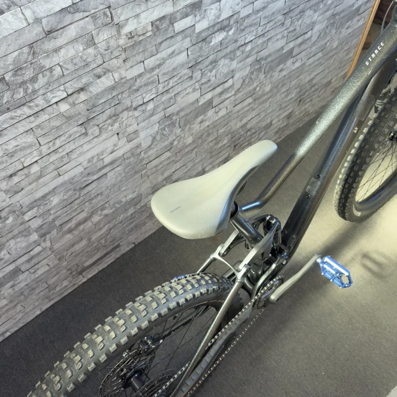 GIANT STANCE LARGE FULL SUSPENSION MOUNTAIN BIKE-6