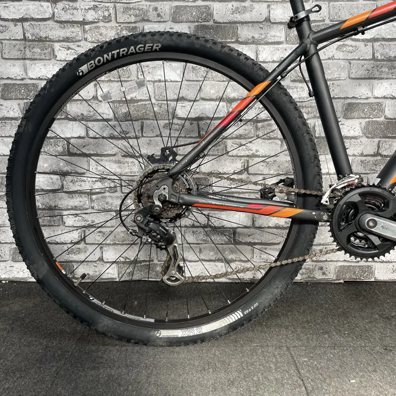 TREK MARLIN 5 MOUNTAIN BIKE - LARGE FRAME-1