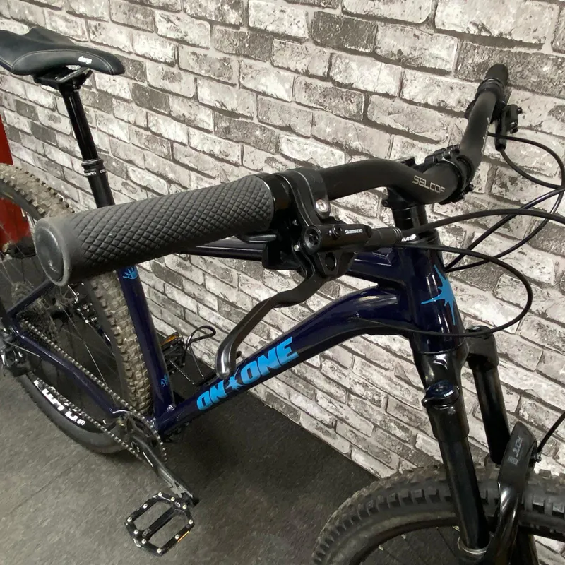 ON ONE SCANDAL 29ER HARD TAIL MOUNTAIN BIKE SIZE L-6