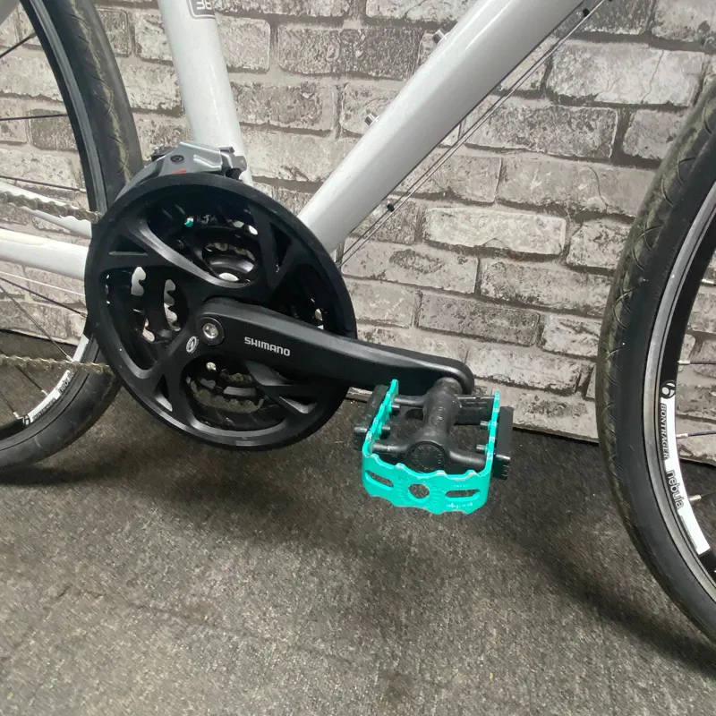 TREK 7.3 HYBRID BIKE - SMALL FRAME-3